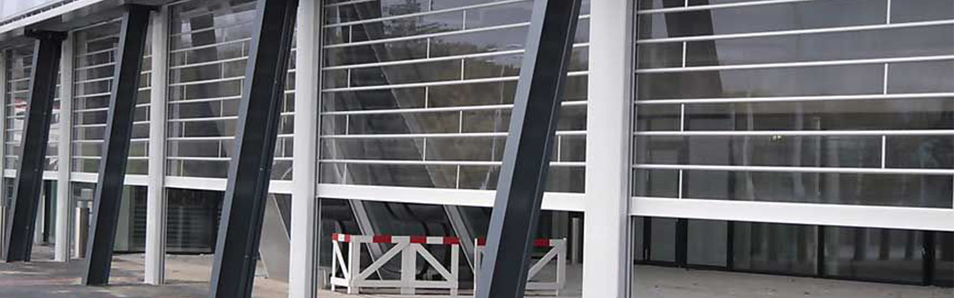 transparante inbraakwerende rolluiken op maat 